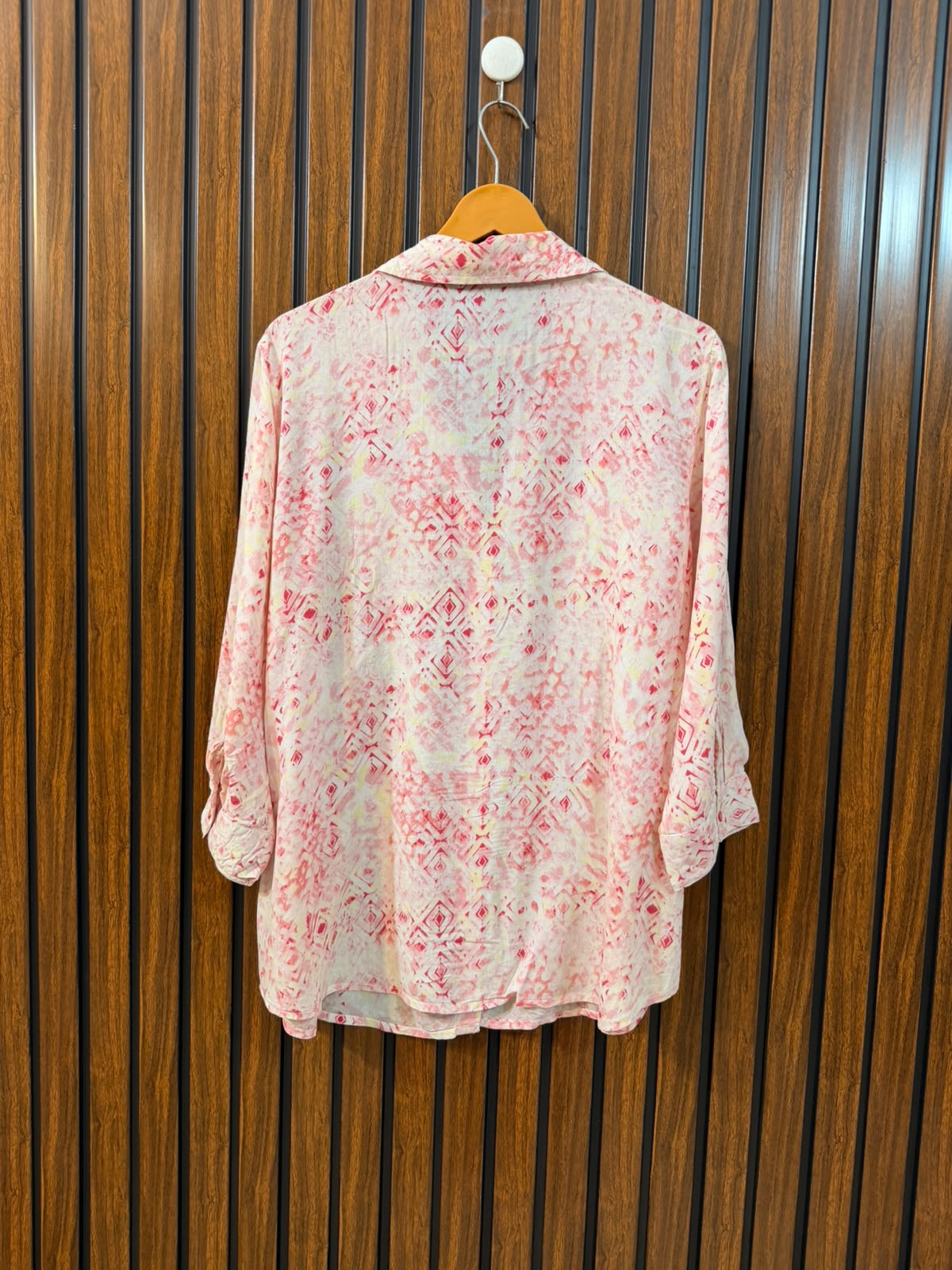 Chest 21  Length 27  Fabric Linen Women's Branded Fashion Full Sleeve Top