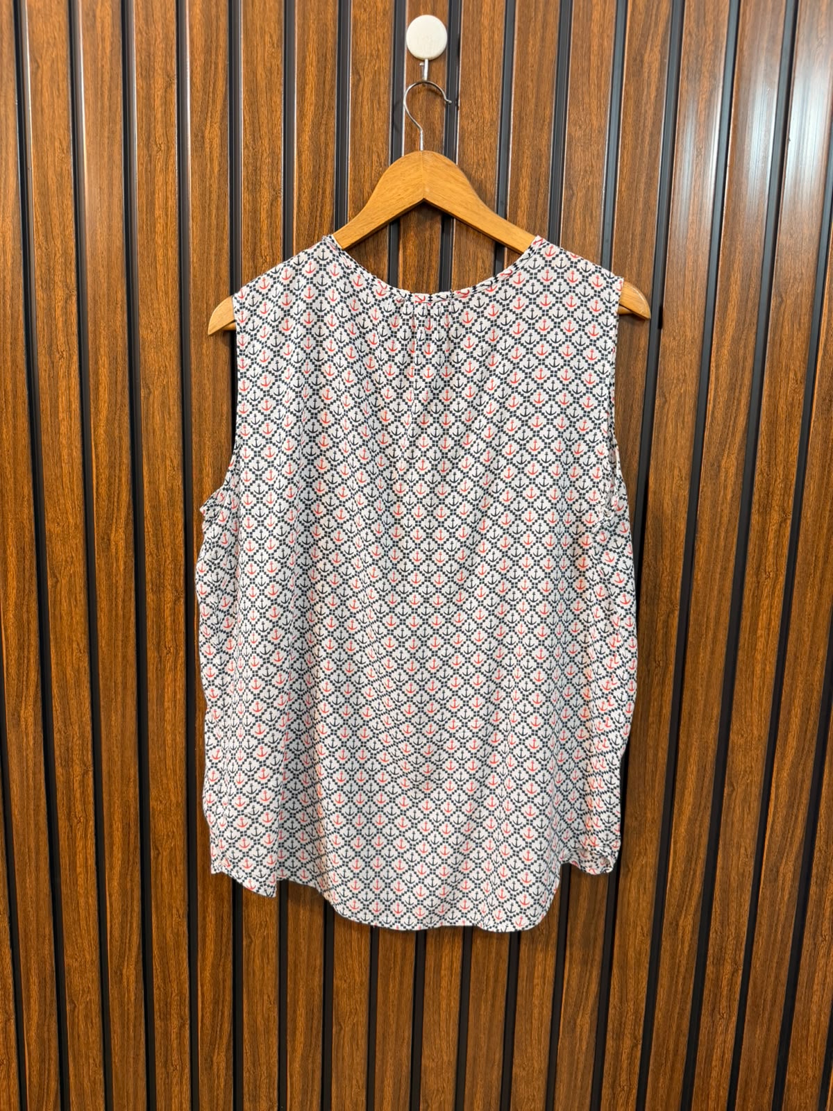 Chest 21  Length 26  Fabric Linen Women's Stylish Sleeveless Top