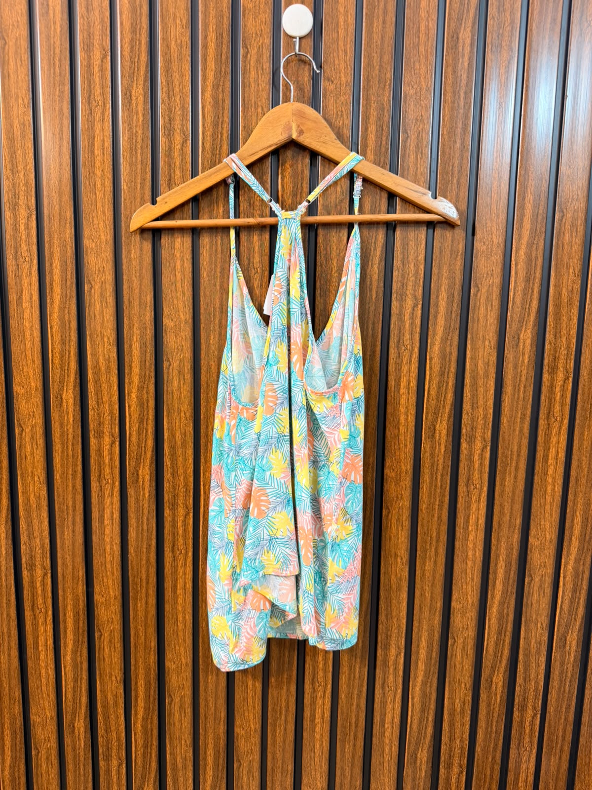 Chest 20  Length 24  Fabric Rayon Western Women's Sleeveless Top