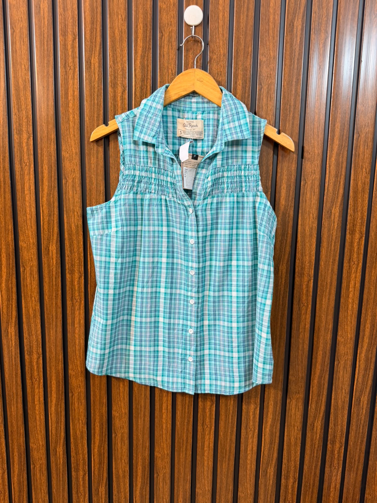 Chest 19  Length 23  Fabric Cotton Women's Comfortable Sleeveless Top