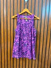 Chest 19  Length 25  Fabric Cotton Women's Signature Sleeveless Top