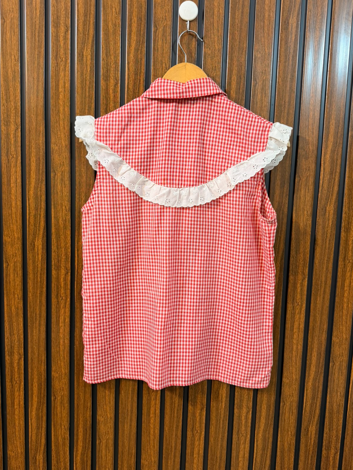 Chest 19  Length 22  Fabric Cotton Women's Exclusive Sleeveless Top