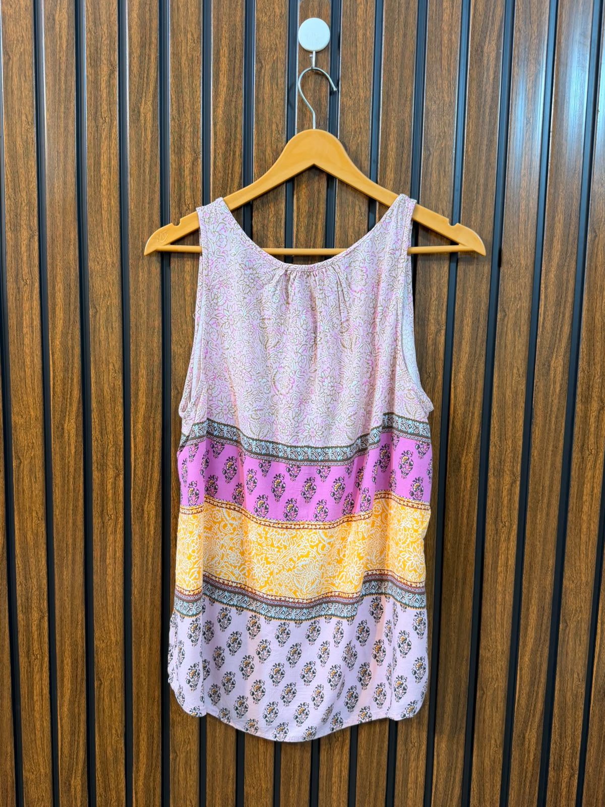Chest 20  Length 26  Fabric Linen Women's Stylish Casual Top