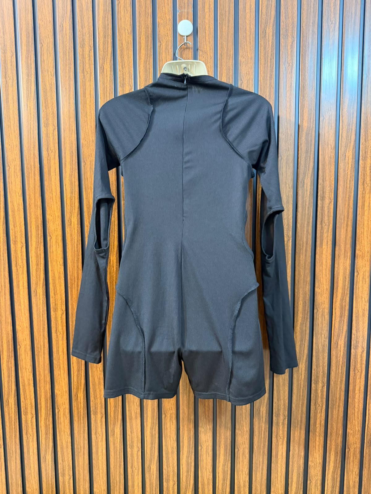 Chest 18  Length 39  Fabric Silk Jersey Western Roomper