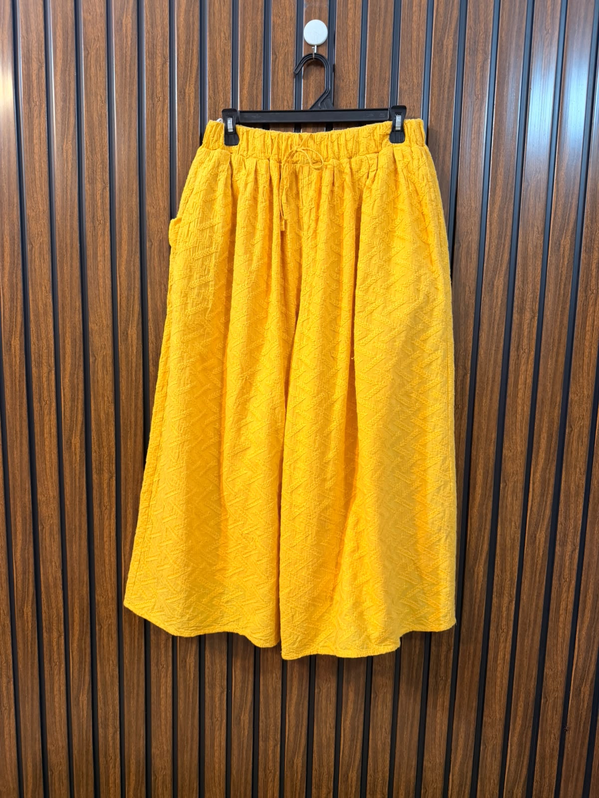 Waist 32  Length 33  Fabric Cotton Women's Branded Trouser