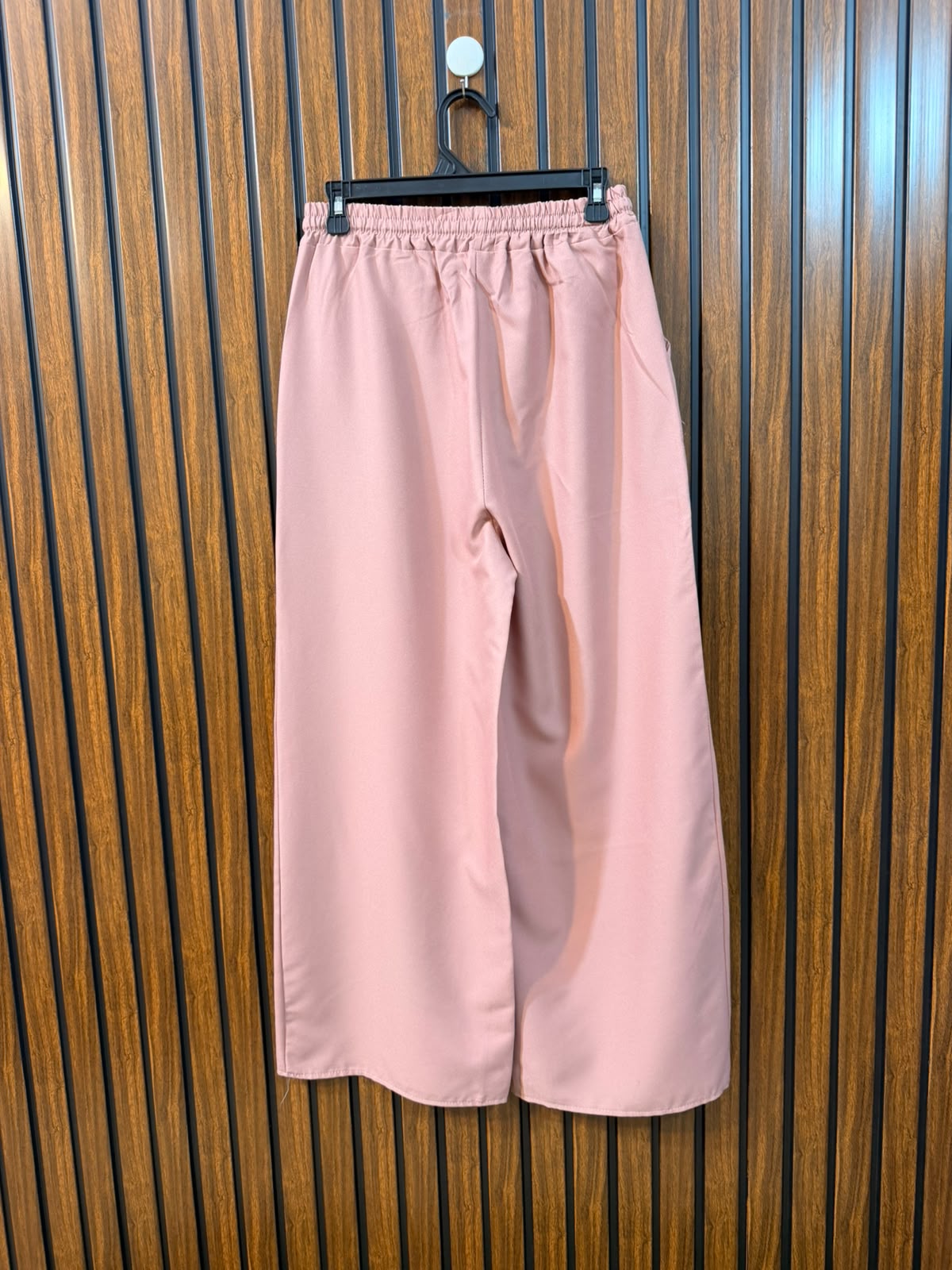 Waist 30  Length 38  Fabric Silk Women's Fashion Trouser