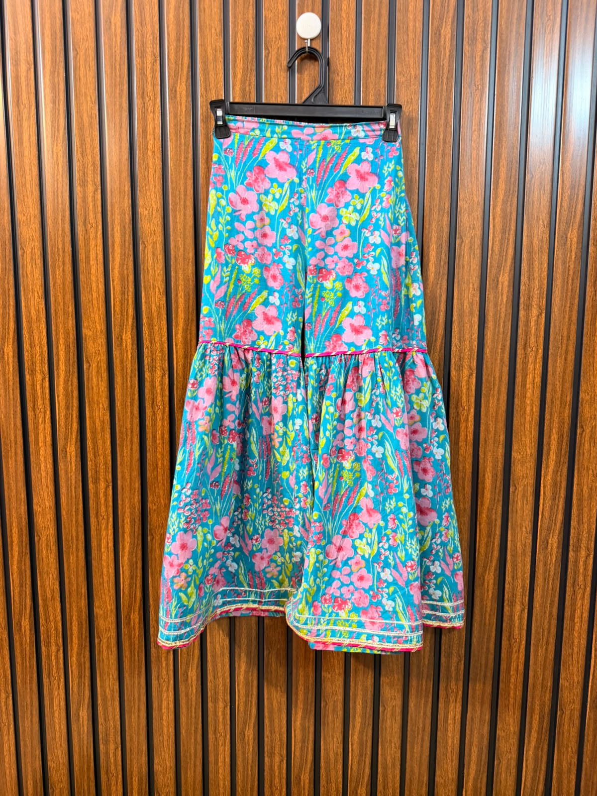 Waist 24  Length 31.5  Fabric Cotton Women's Essential Trouser
