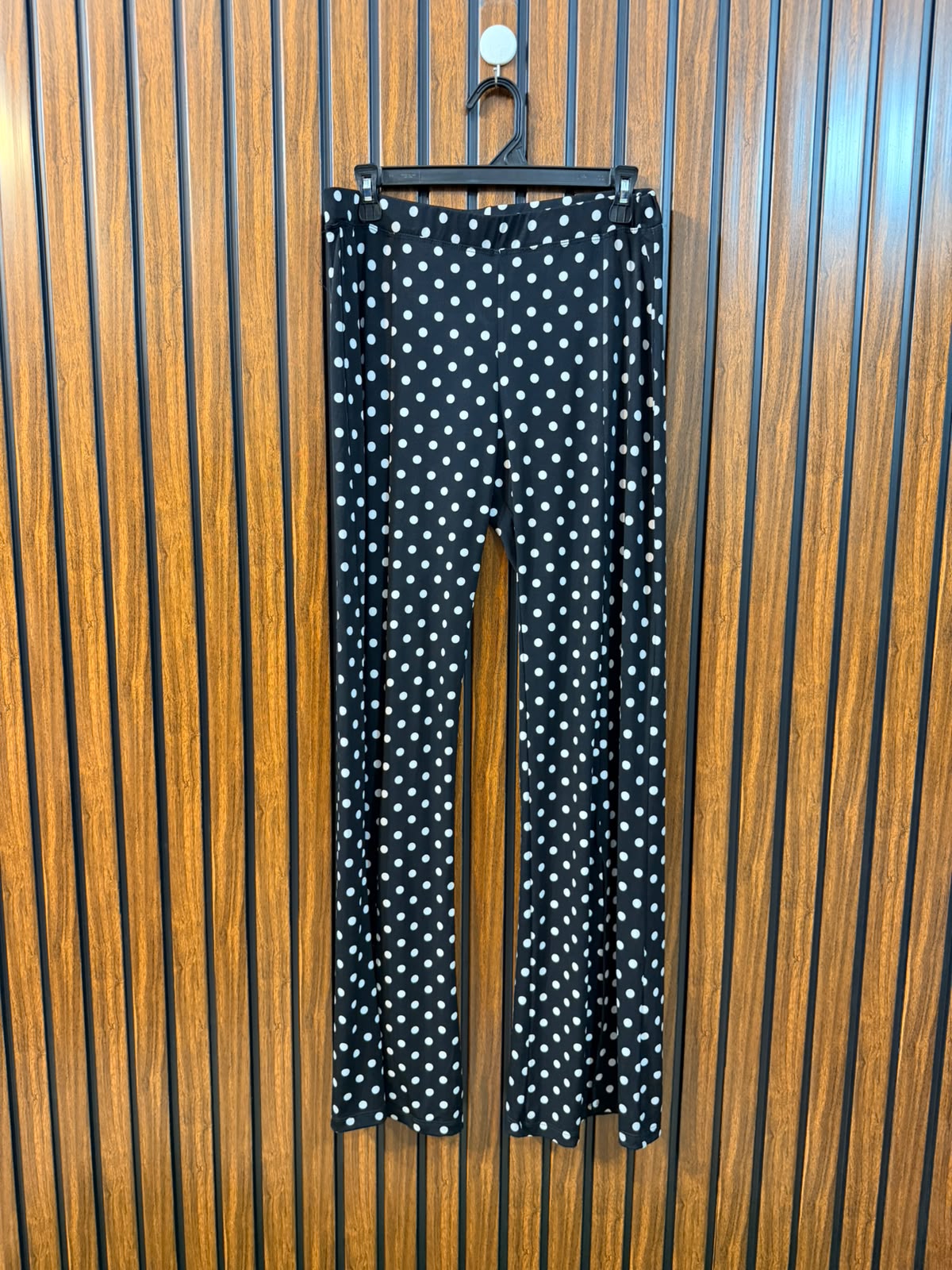 Waist 36  Length 41  Fabric Silk Jersey Premium Branded Women's Trouser