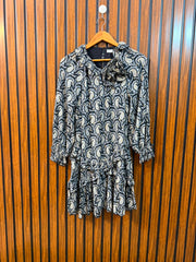 Chest 17  Length 34  Fabric Chiffon Western Branded Women's Long Top