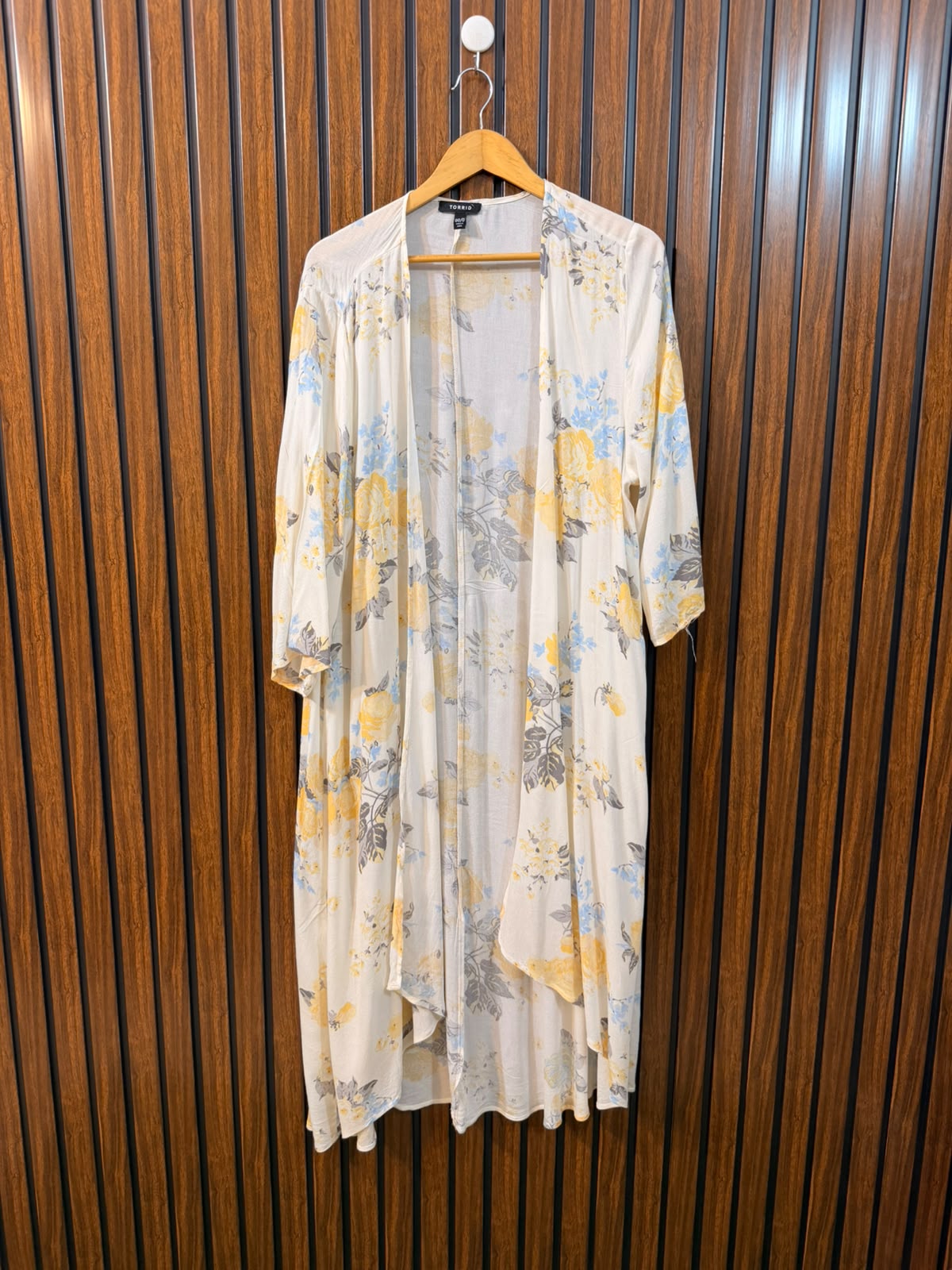 Chest Medium  Length 39 To 47  Fabric Rayon Women's Premium Long Shrug