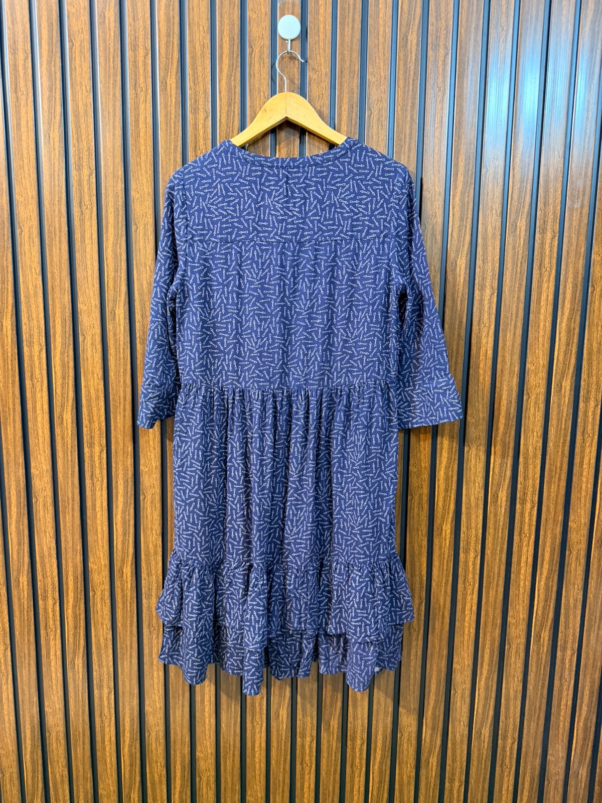 Chest 18  Length 39  Fabric Cotton Silk Women's Trendy Long Top