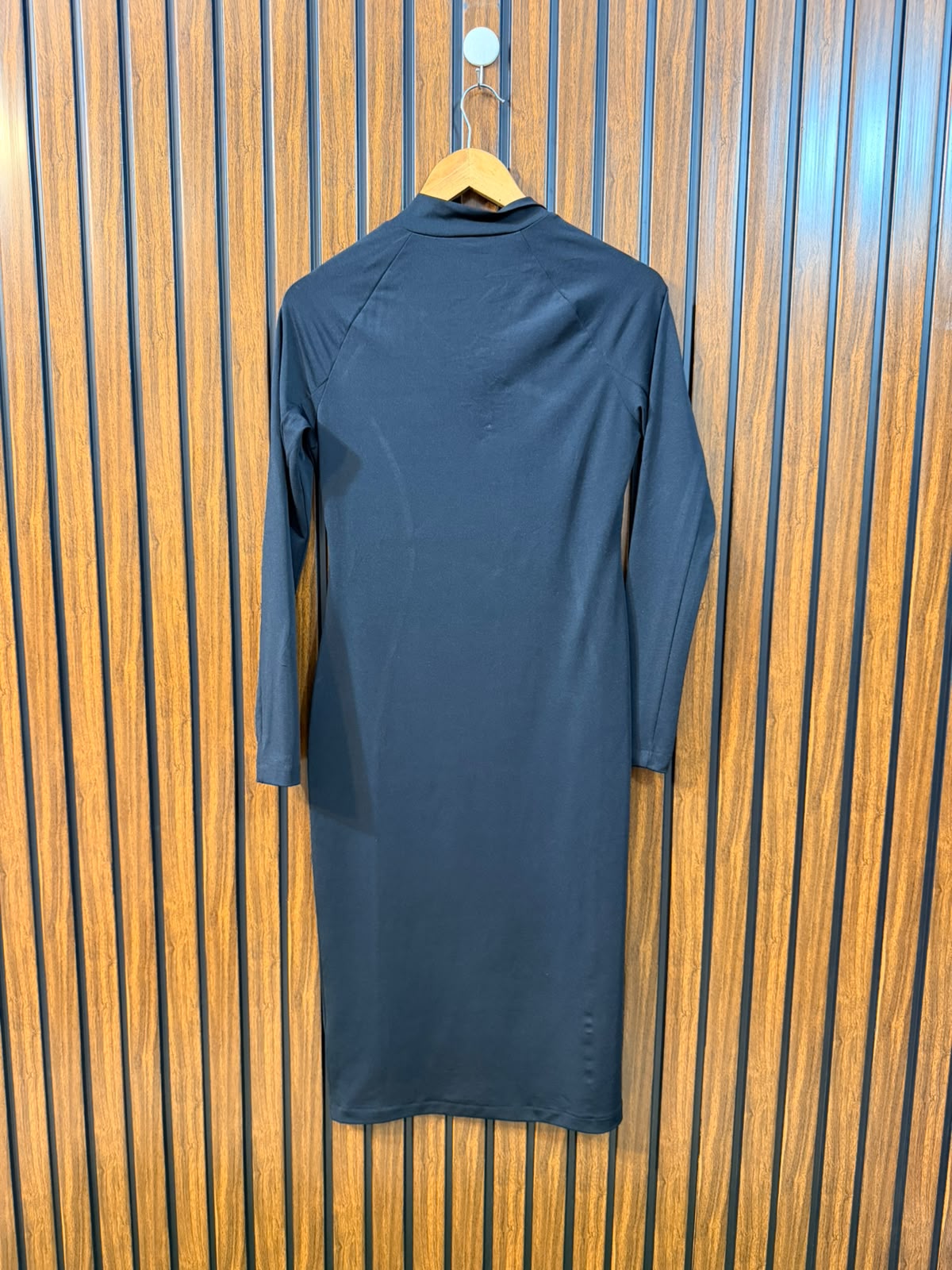 Chest 17  Length 40  Fabric Silk Jersey Women's Stylish Long Top