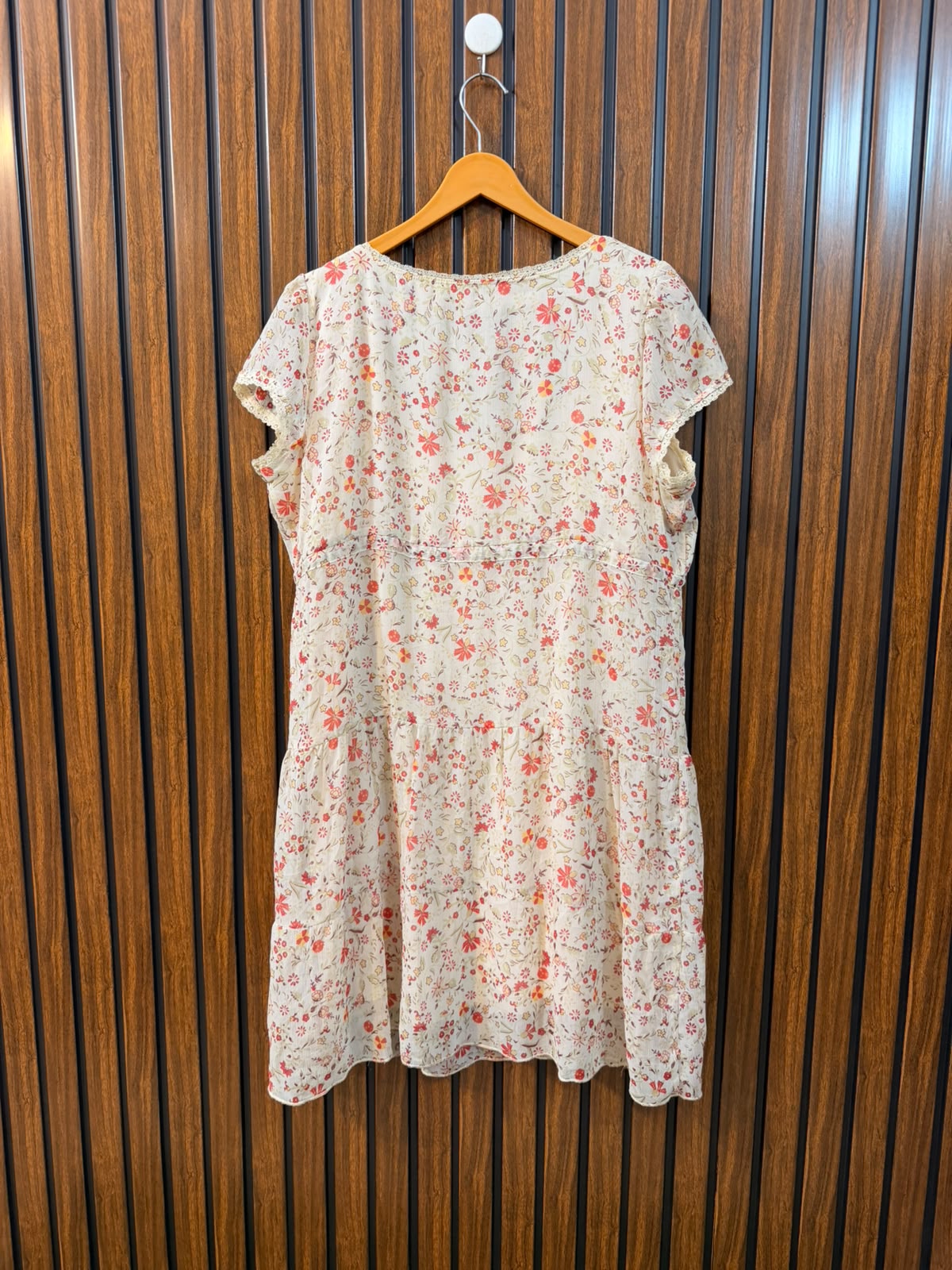 Chest 22  Length 36  Fabric Chiffon Western Women's Daily Wear Long Top