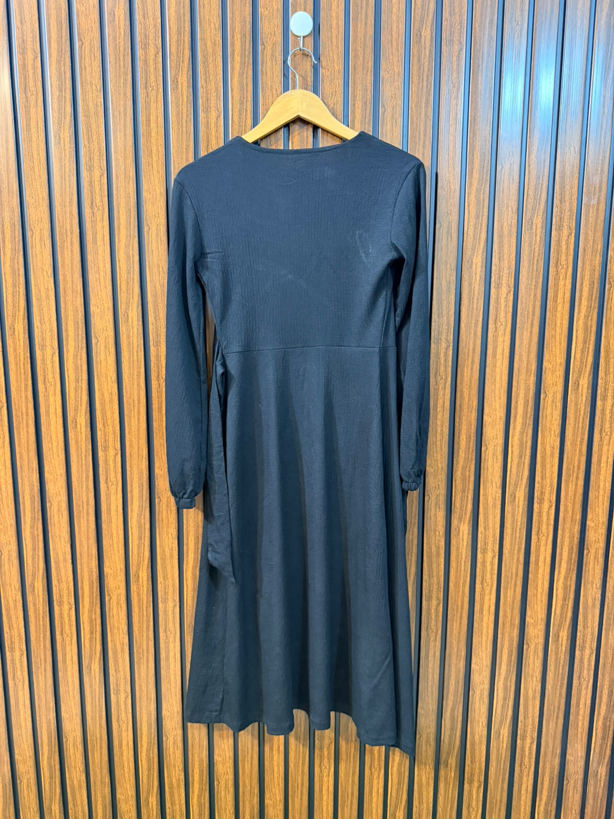 Chest 17  Length 43  Fabric Silk Jersey Women's Classic Long Top