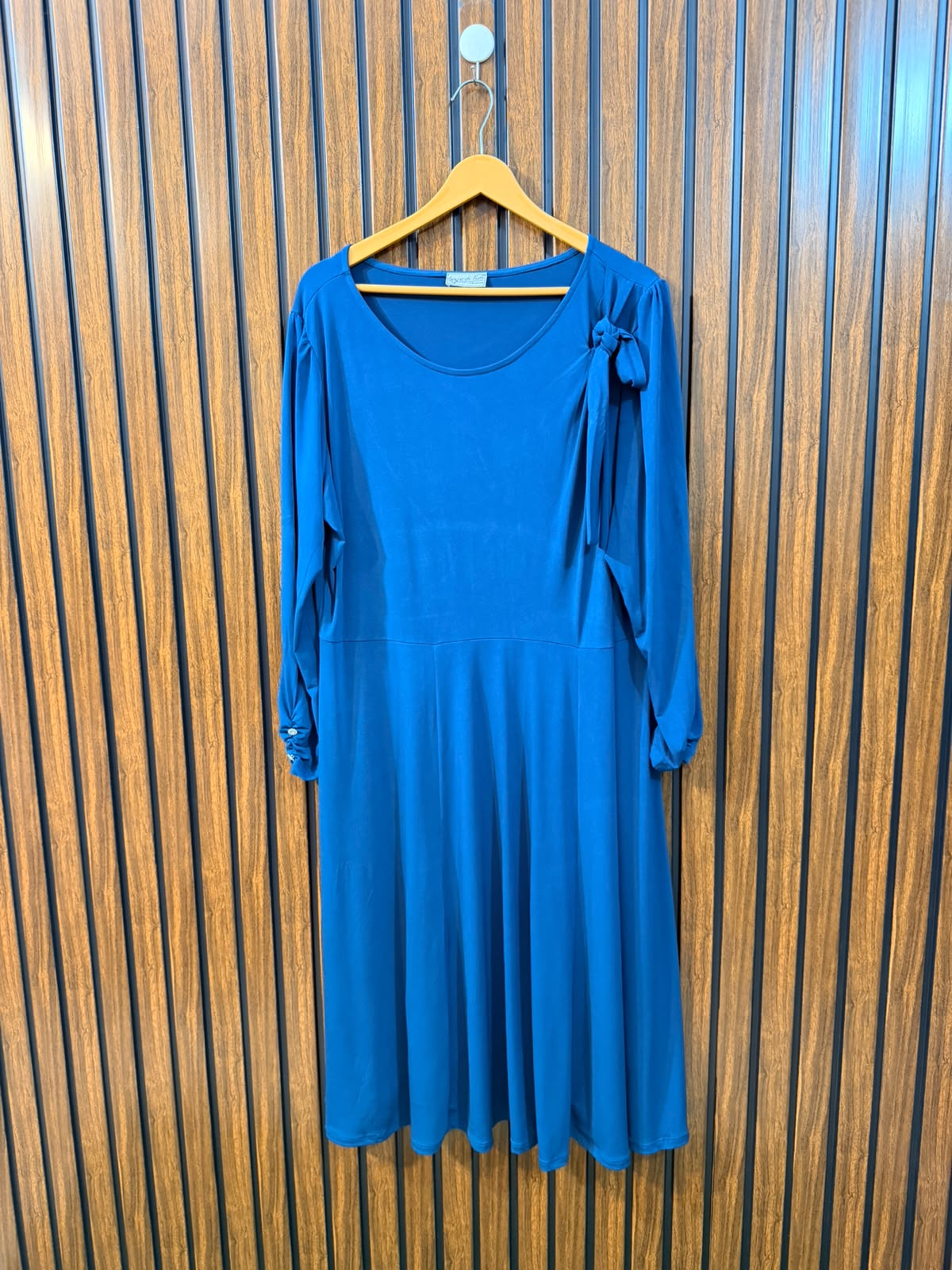 Chest 23  Length 46  Fabric Silk Jersey Women's Exclusive Long Top