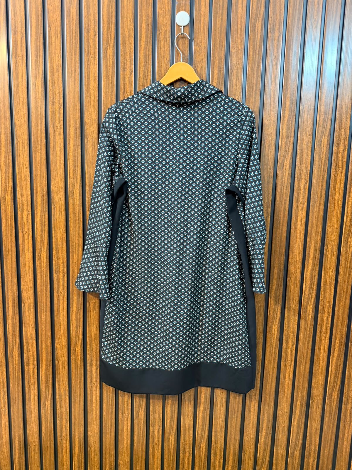 Chest 19  Length 34  Fabric Chiffon Premium Women's Fashion Long Top