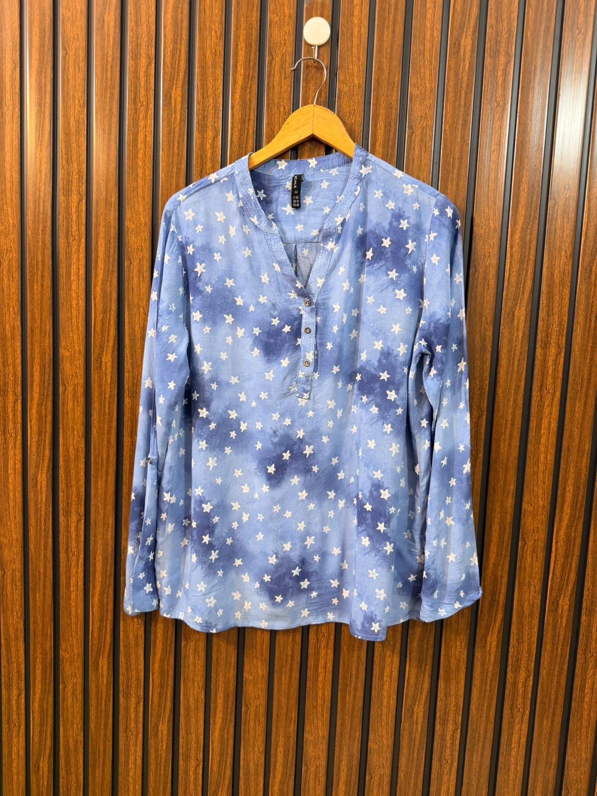 Chest 20  Length 23  Fabric Linen Western Women's Fashion Full Sleeve Top