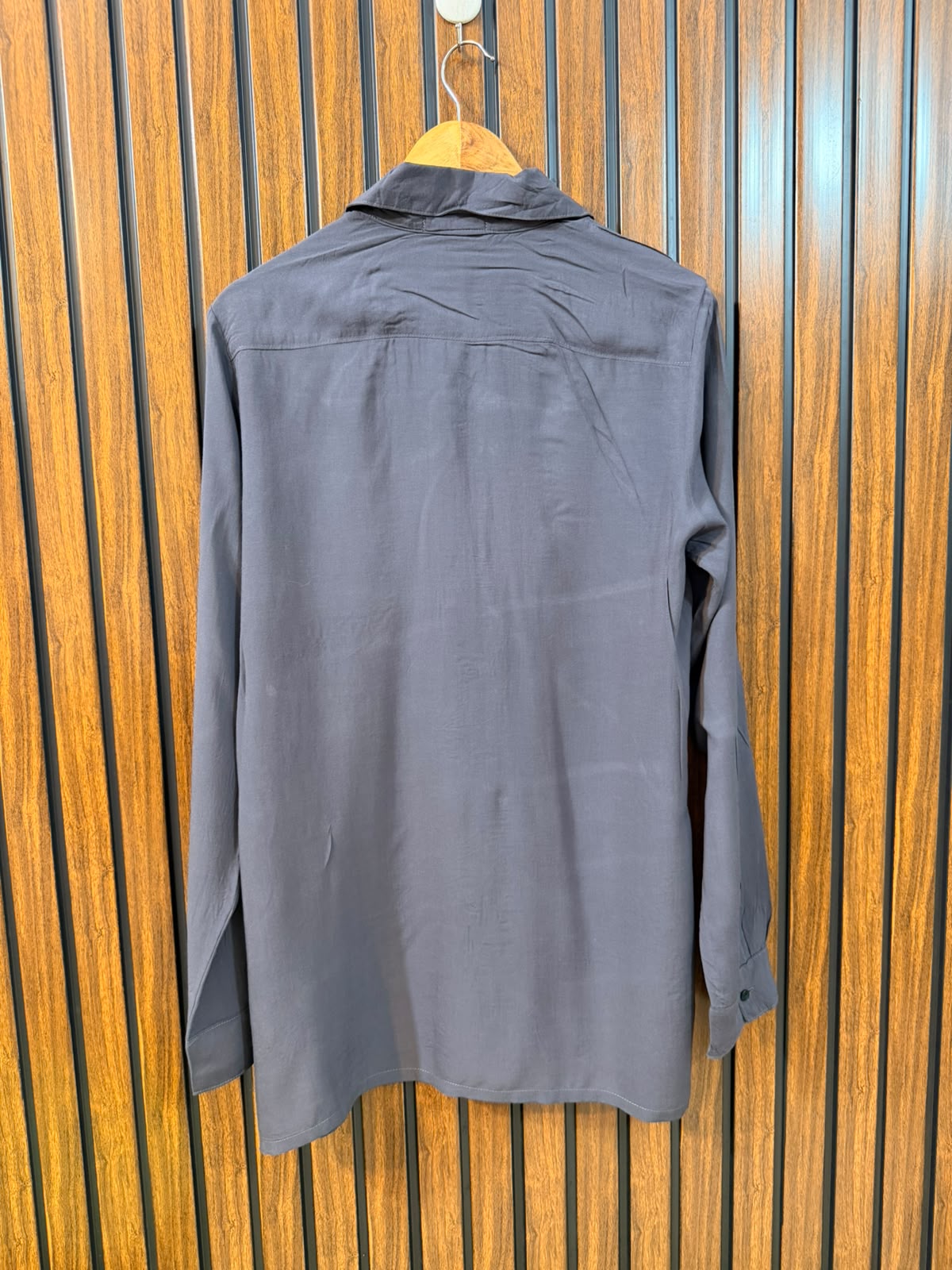 Chest 19  Length 29  Fabric Linen Women's Classic Western Full Sleeve Top