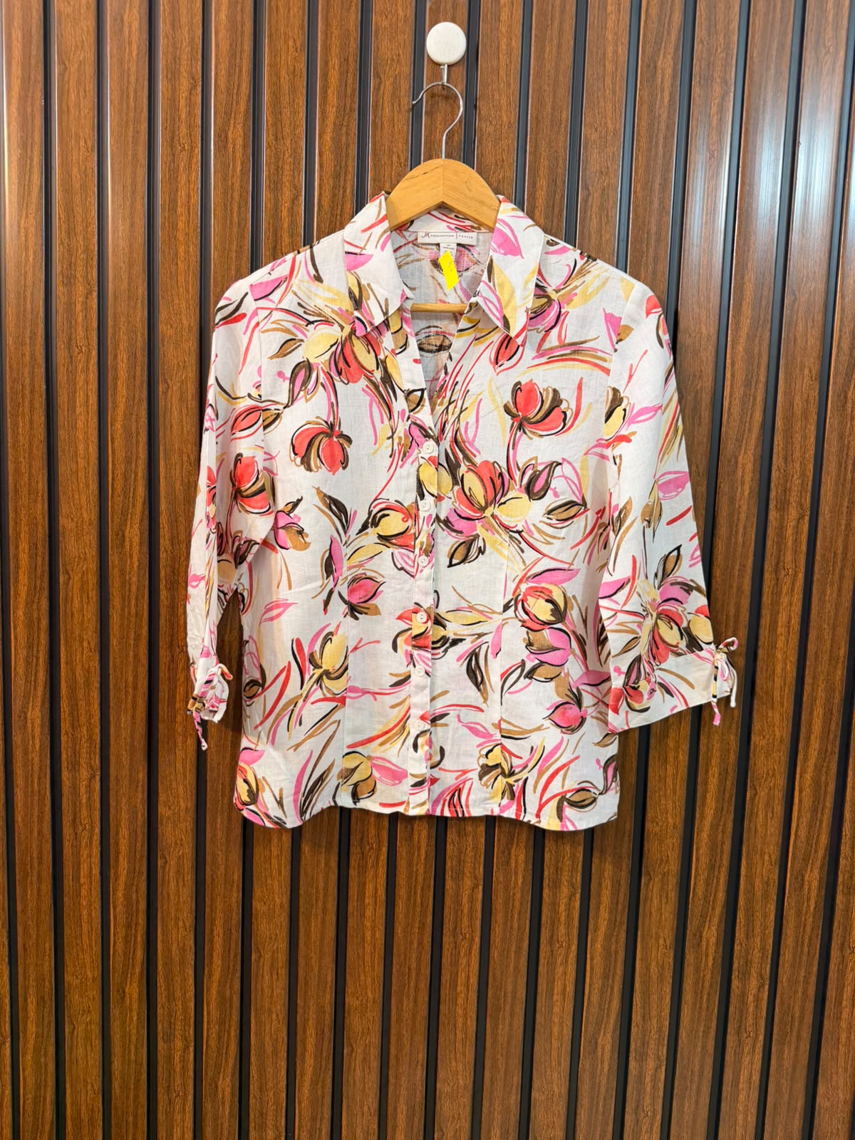Chest 17  Length 21.5  Fabric linen Western Women's Exclusive Full Sleeve Top