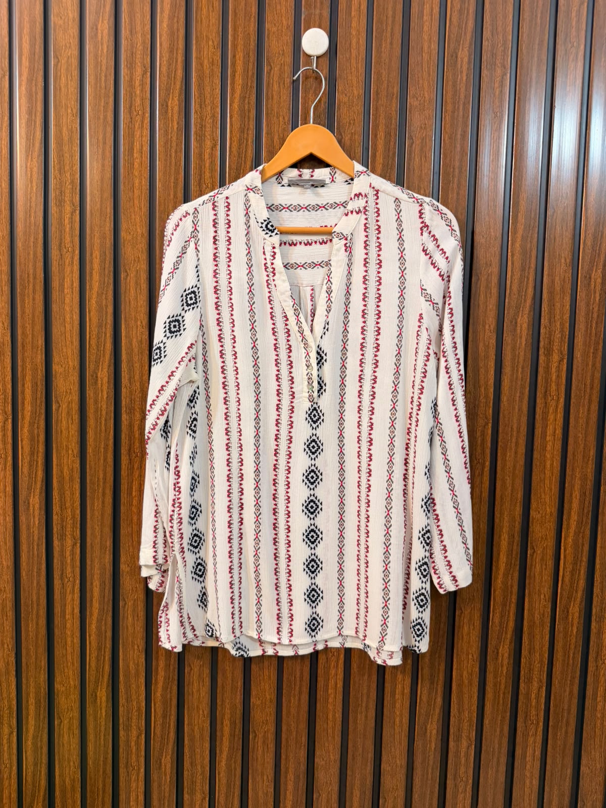Chest 19  Length 27 to 28  Fabric rayon Women's Western Premium Wear Top