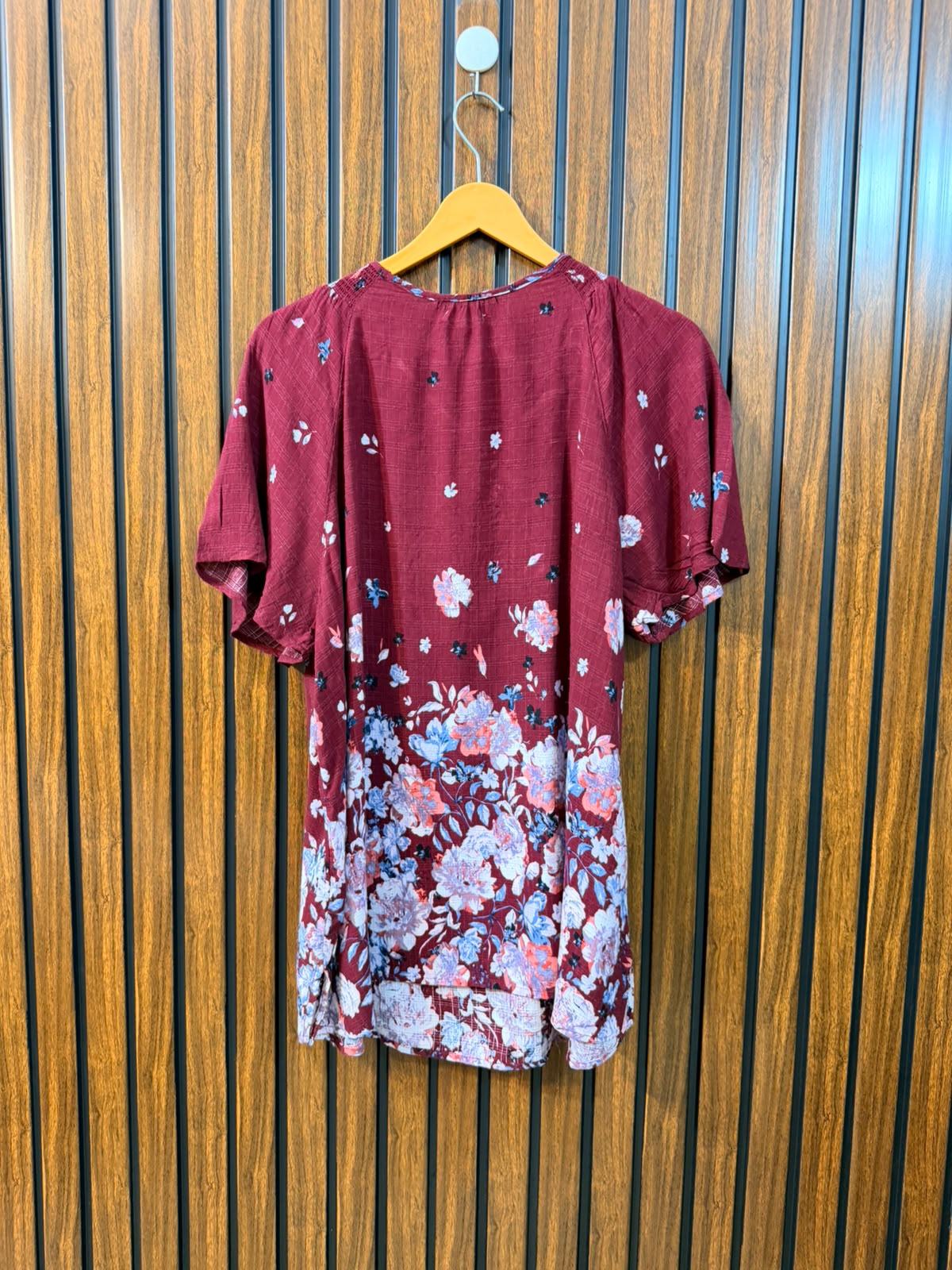 Chest 22  Length 27  Fabric Linen Western Women's Trendy Half Sleeve Top