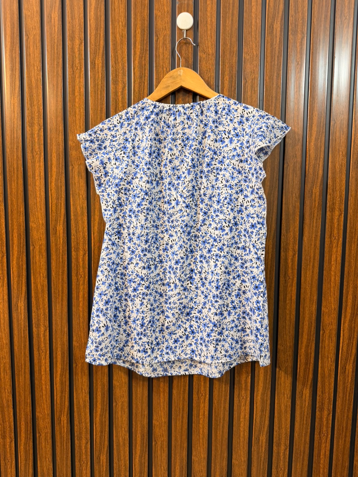 Chest 19  Length 25  Fabric Cotton Women's Western Collection Half Sleeve Top