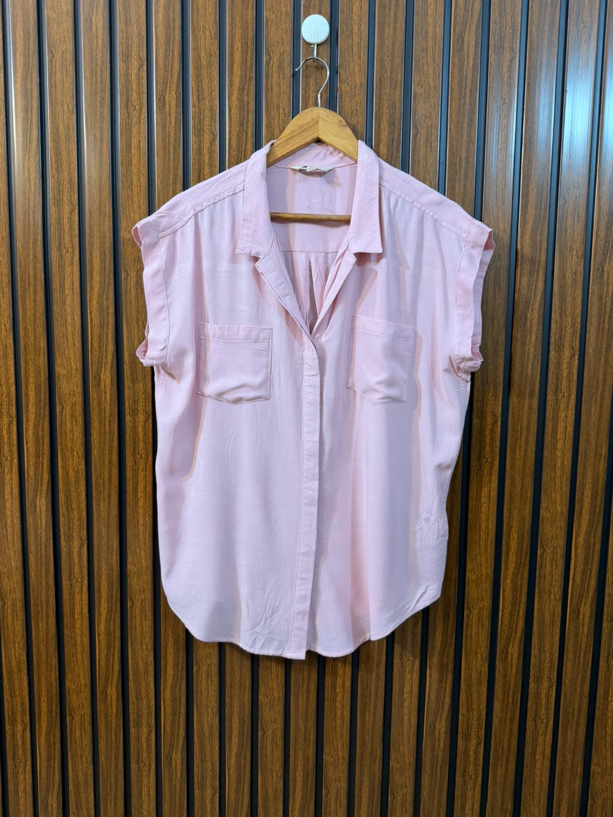 Chest 21  Length 26  Fabric Linen Western Women's Everyday Fashion Top
