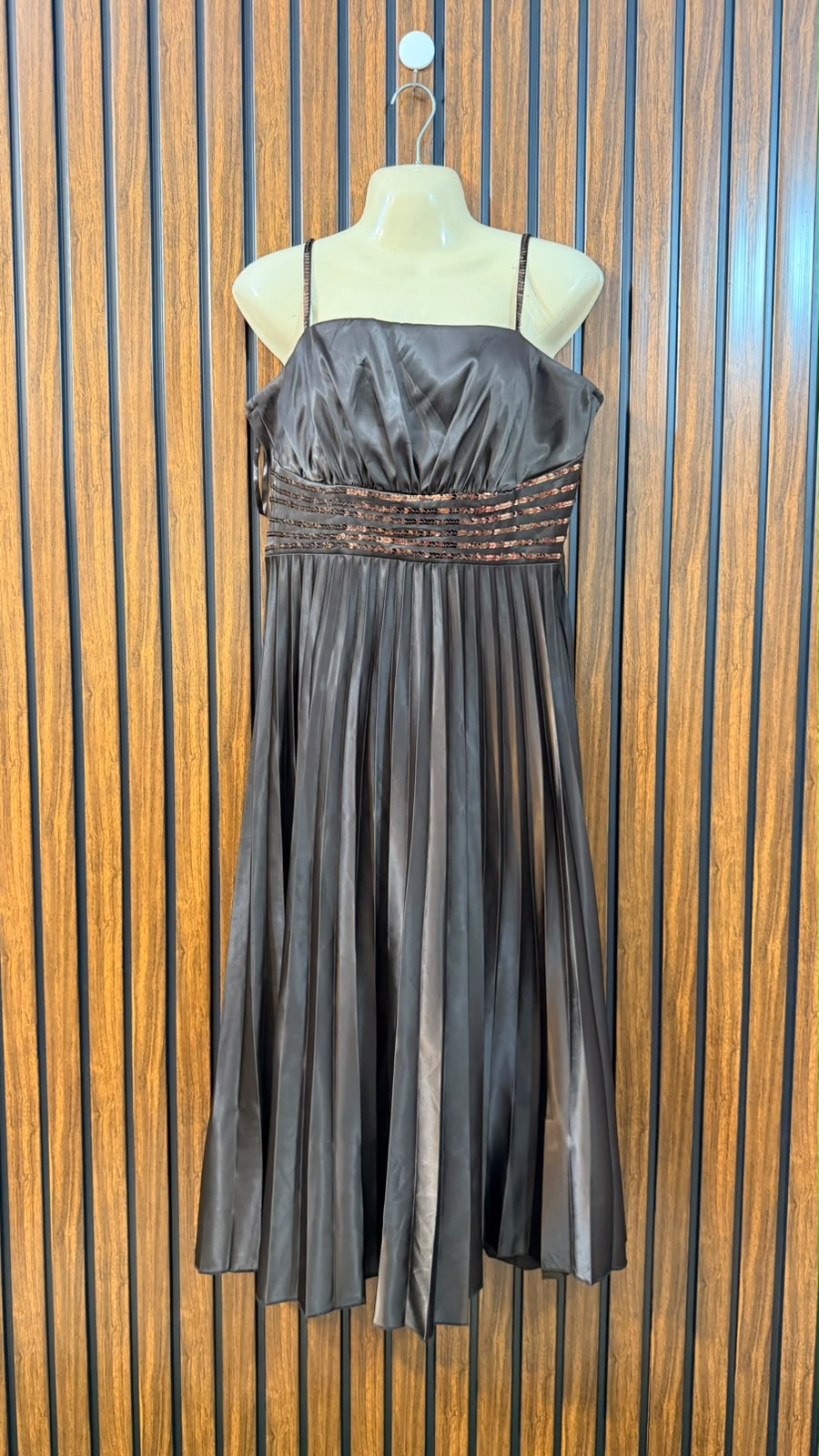 Chest 19  Length 44  Fabric Silk Women's Elegant Maxi Dress