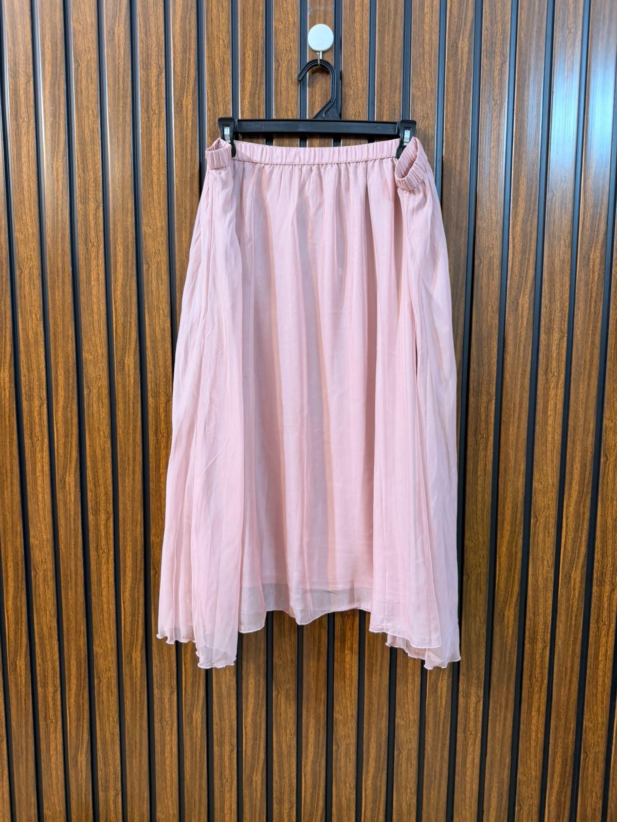 Waist 40  Length 28  Fabric Silk Elegant Women's Skirt