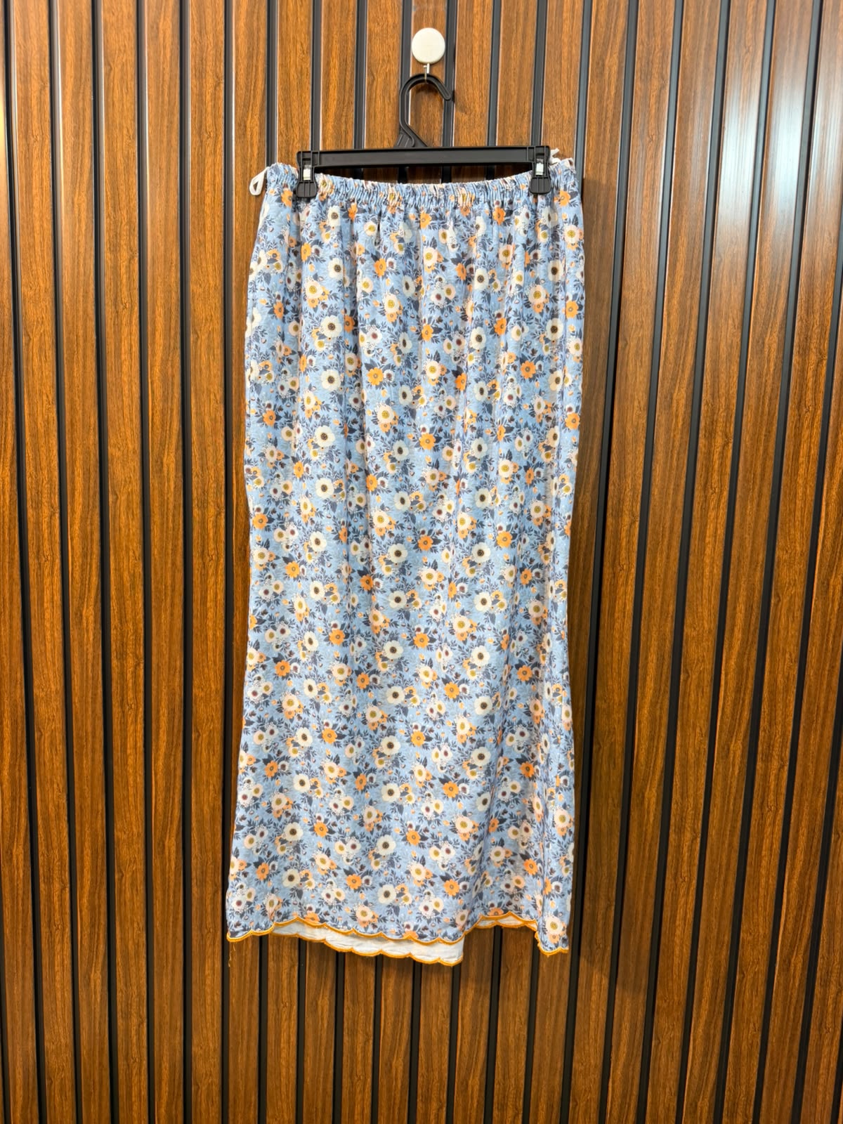 Waist 36  Length 36  Fabric Silk Women's Everyday Skirt
