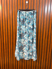 Waist 32  Length 39  Fabric Silk Women's Beautiful Skirt