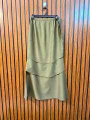 Waist 30  Length 40  Fabric Silk Women's Premium Skirt