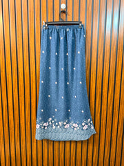 Waist 30  Length 38  Fabric Silk Women's Luxury Skirt
