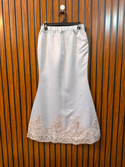 Waist 30  Length 39  Fabric Silk Women's Graceful Skirt