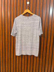 Chest 21  Length 26 Women's Trend T-Shirt