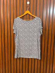 Chest 22  Length 26 Women's Everyday Fashion Tee
