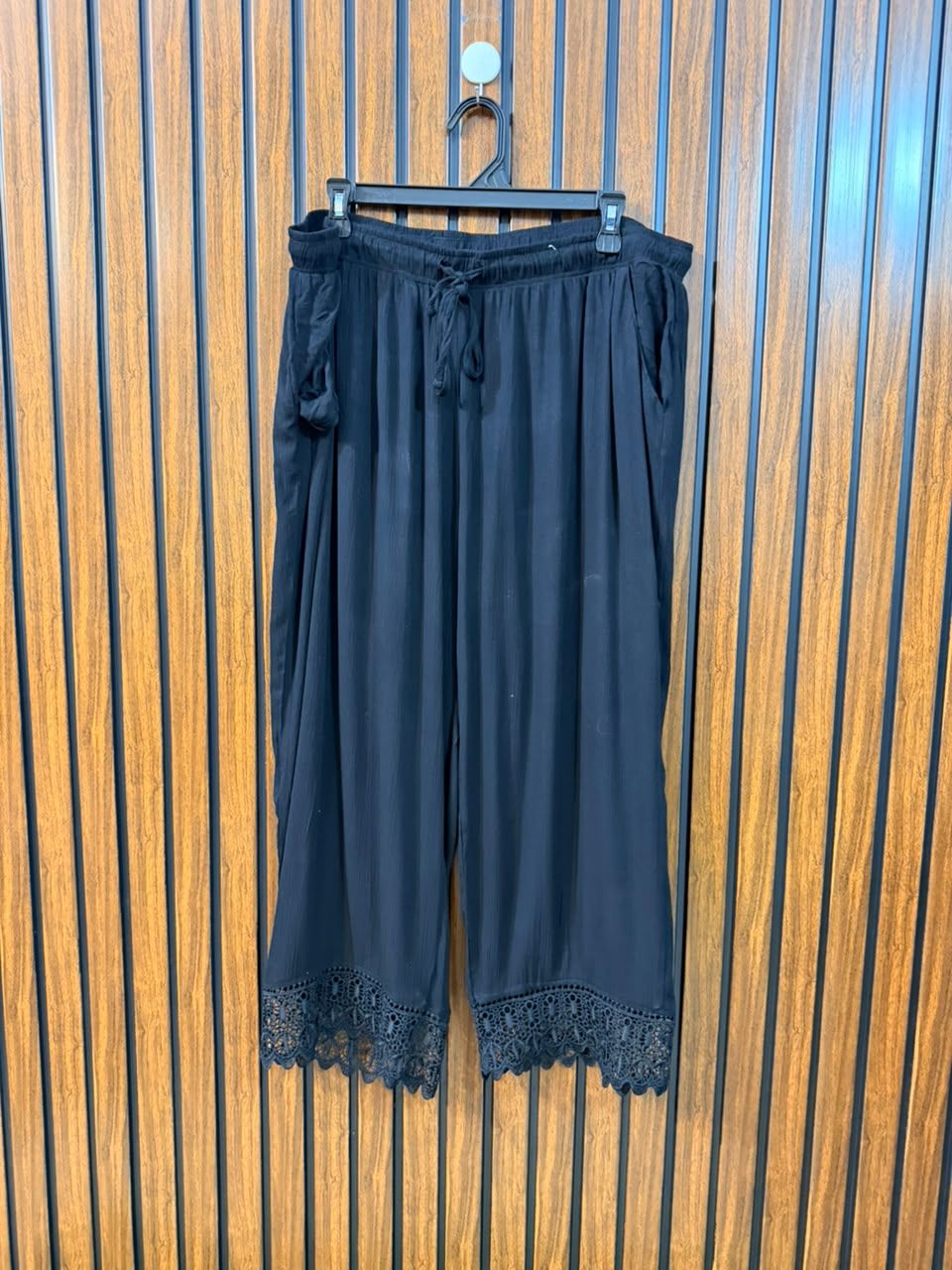 Waist 36  Lenght 34  Fabric rayon Women's Casual Trouser