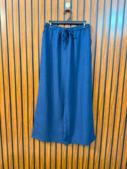 Waist 32  Lenght 39  Fabric silk Original Branded Women's Trouser