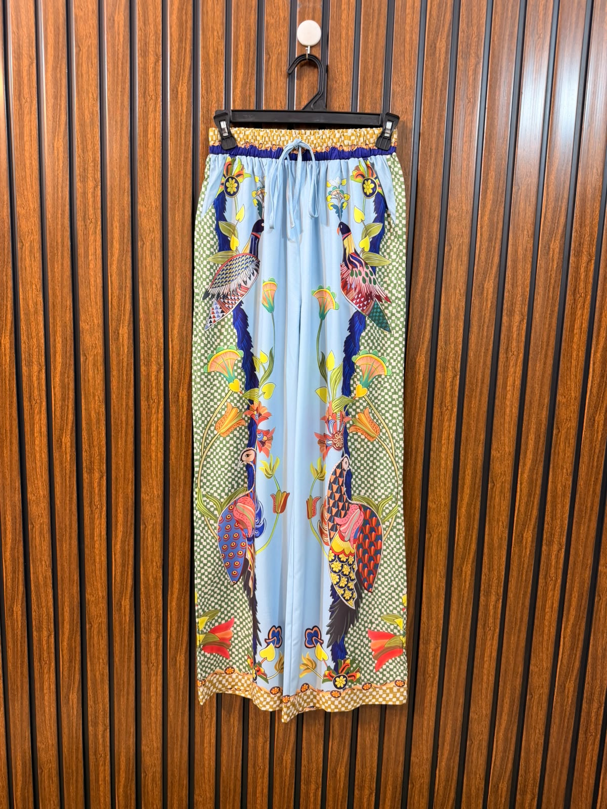 Waist 26  Lenght 38  Fabric silk Trendy Women's Trouser