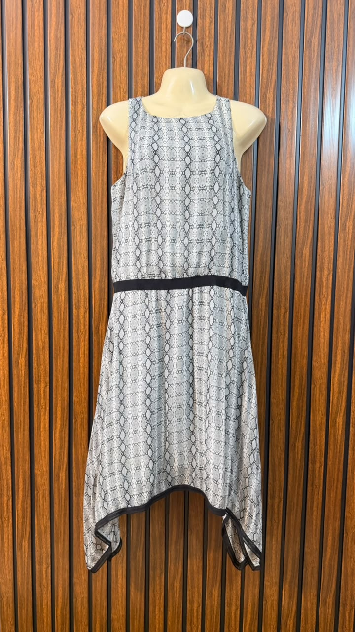 Chest 18  Lenght 39 to 45  fabric chiffon Premium Women's Long Maxi