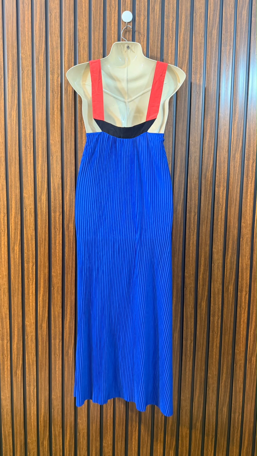 Chest 18  Length 46  Fabric Silk Jersey Branded Ladies Long Maxi