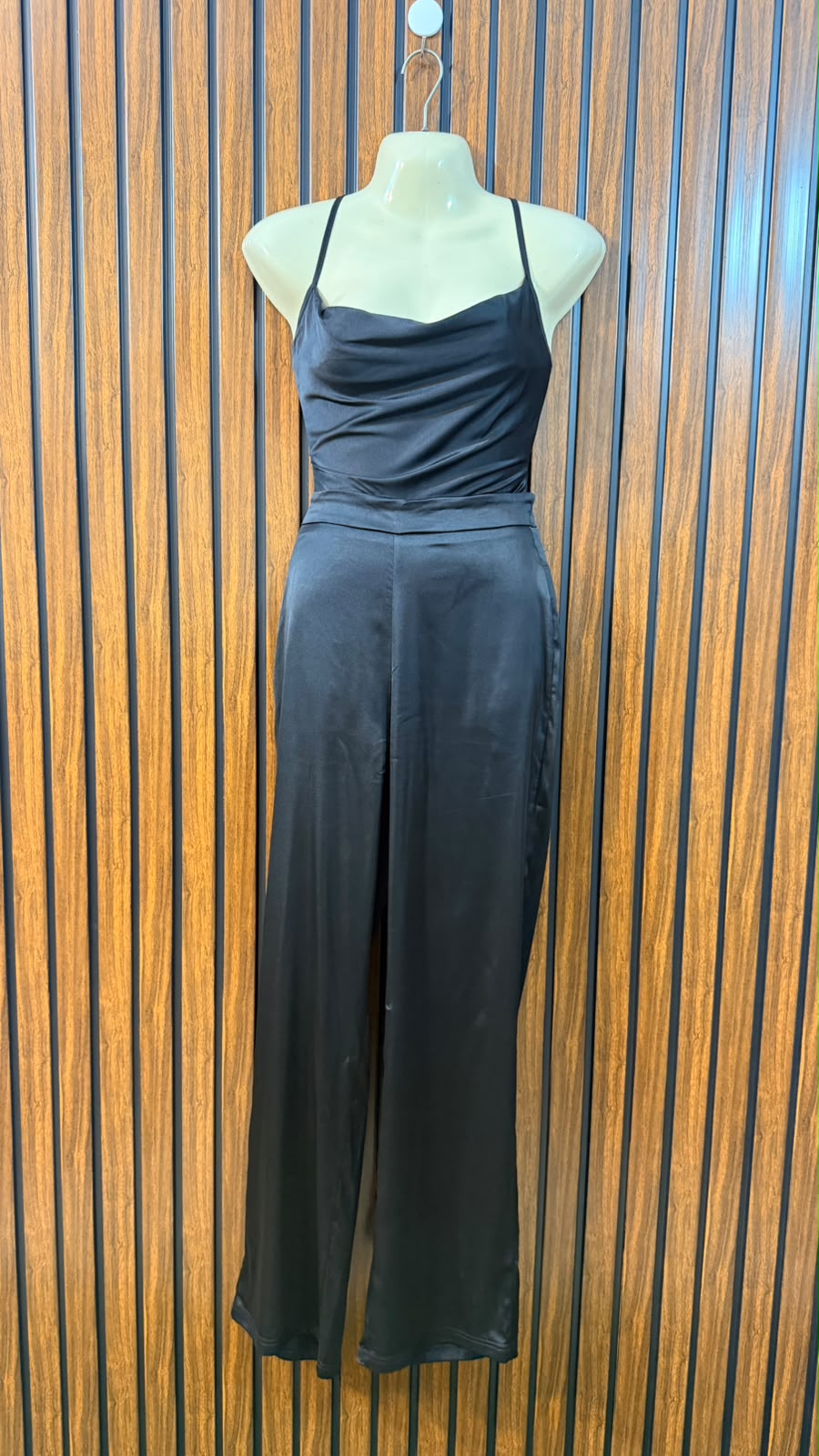 Chest 16  Length 52  Fabric silk  jumpsuit Premium Imported Long jumpsuit