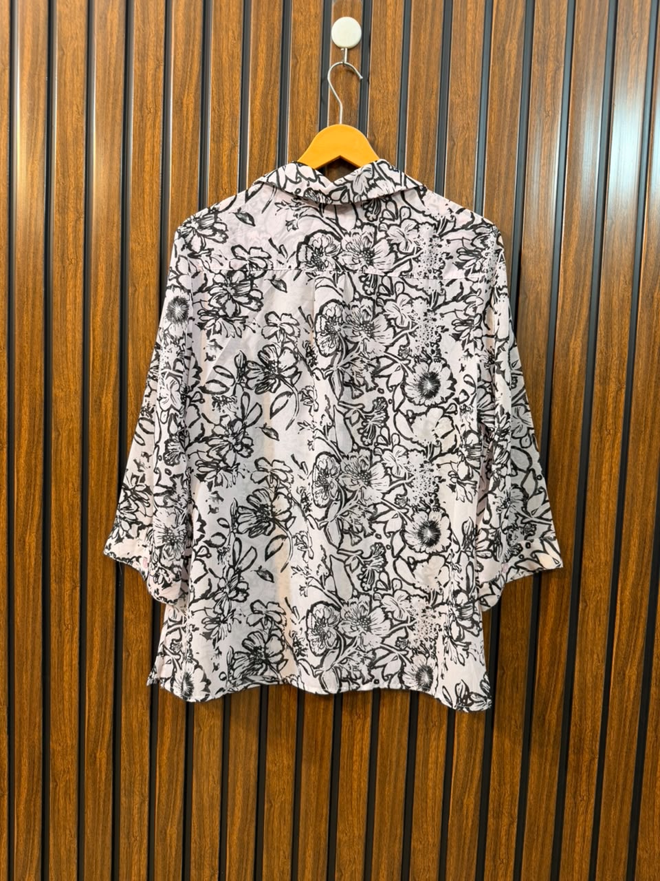 Chest 20  Length 24  Fabric Chiffon Women's Full Sleeve Top Online Pakistan