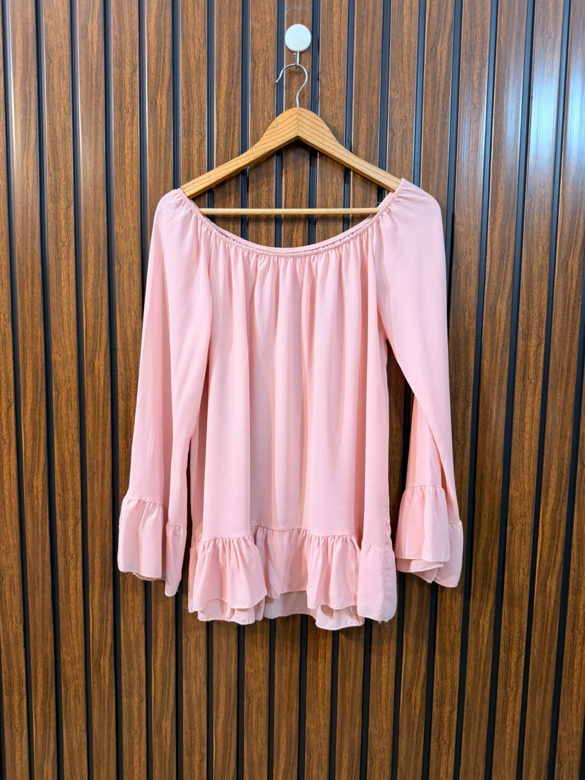 Chest 21  Length 21  Fabric Chiffon Stylish Women's Full Sleeve Top