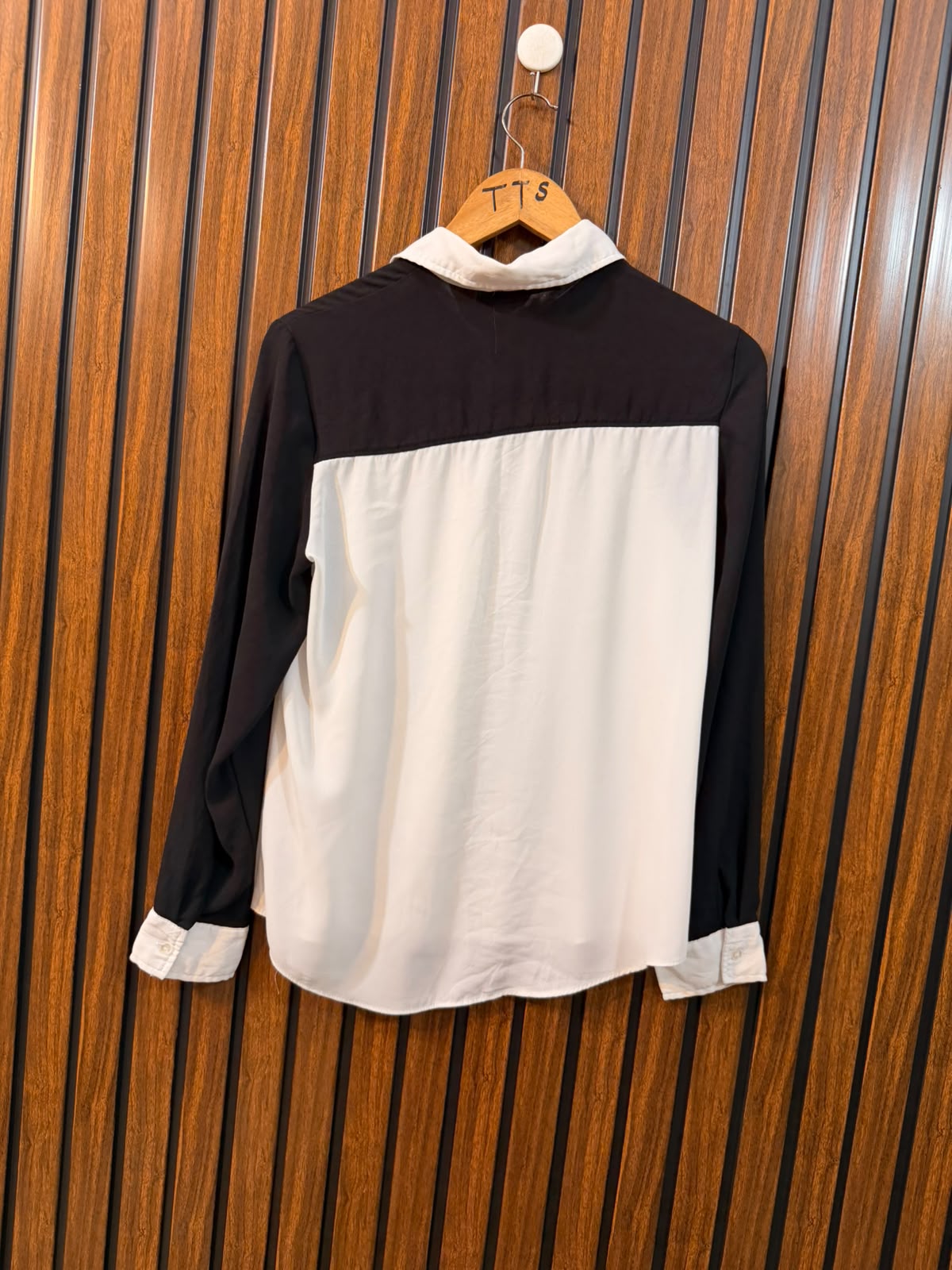 Chest 17  Length 23  Fabric Chiffon Fashionable Women's Full Sleeve Top