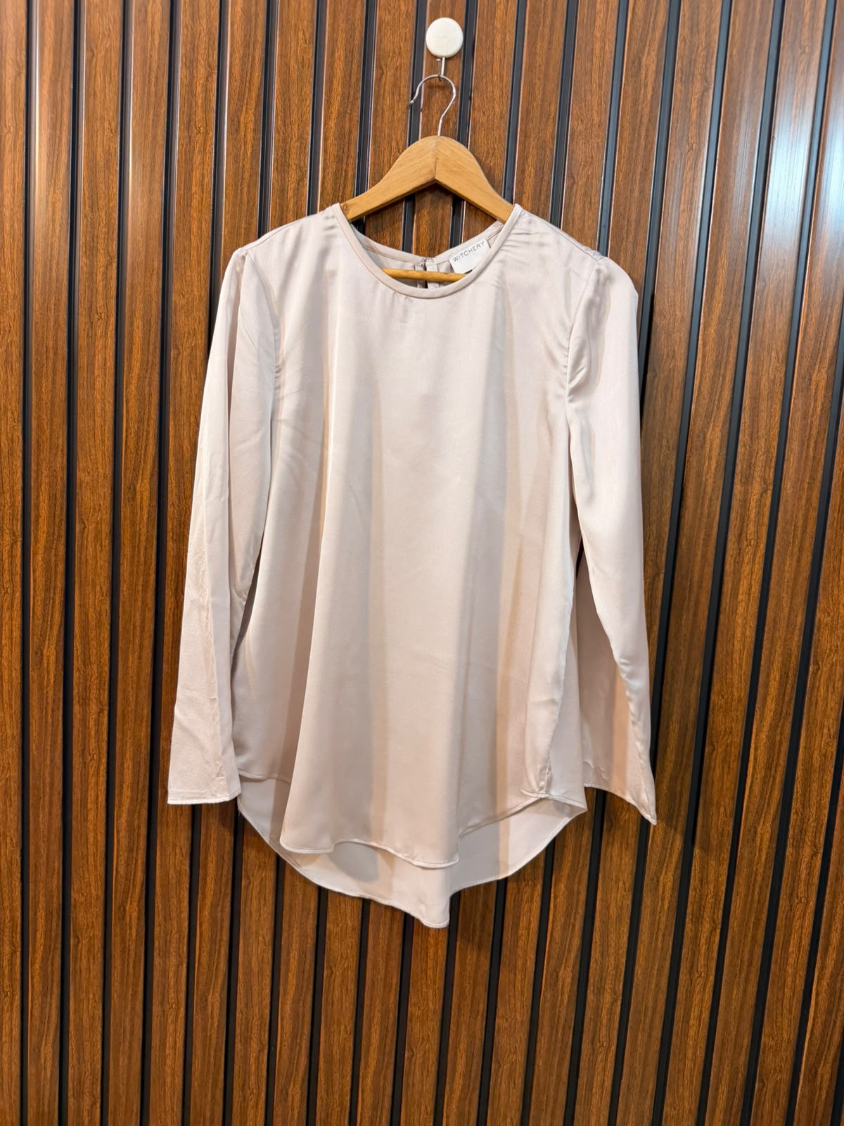 Chest 19  Length 27 To 28  Fabric Silk Women's Everyday Western Top
