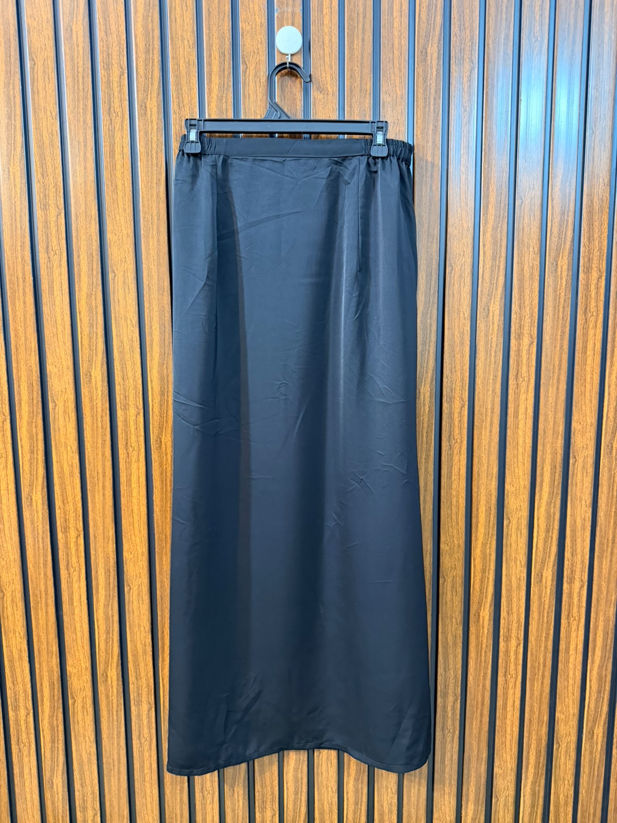 Waist 34  Length 39  Fabric Silk Modern Women's Skirt