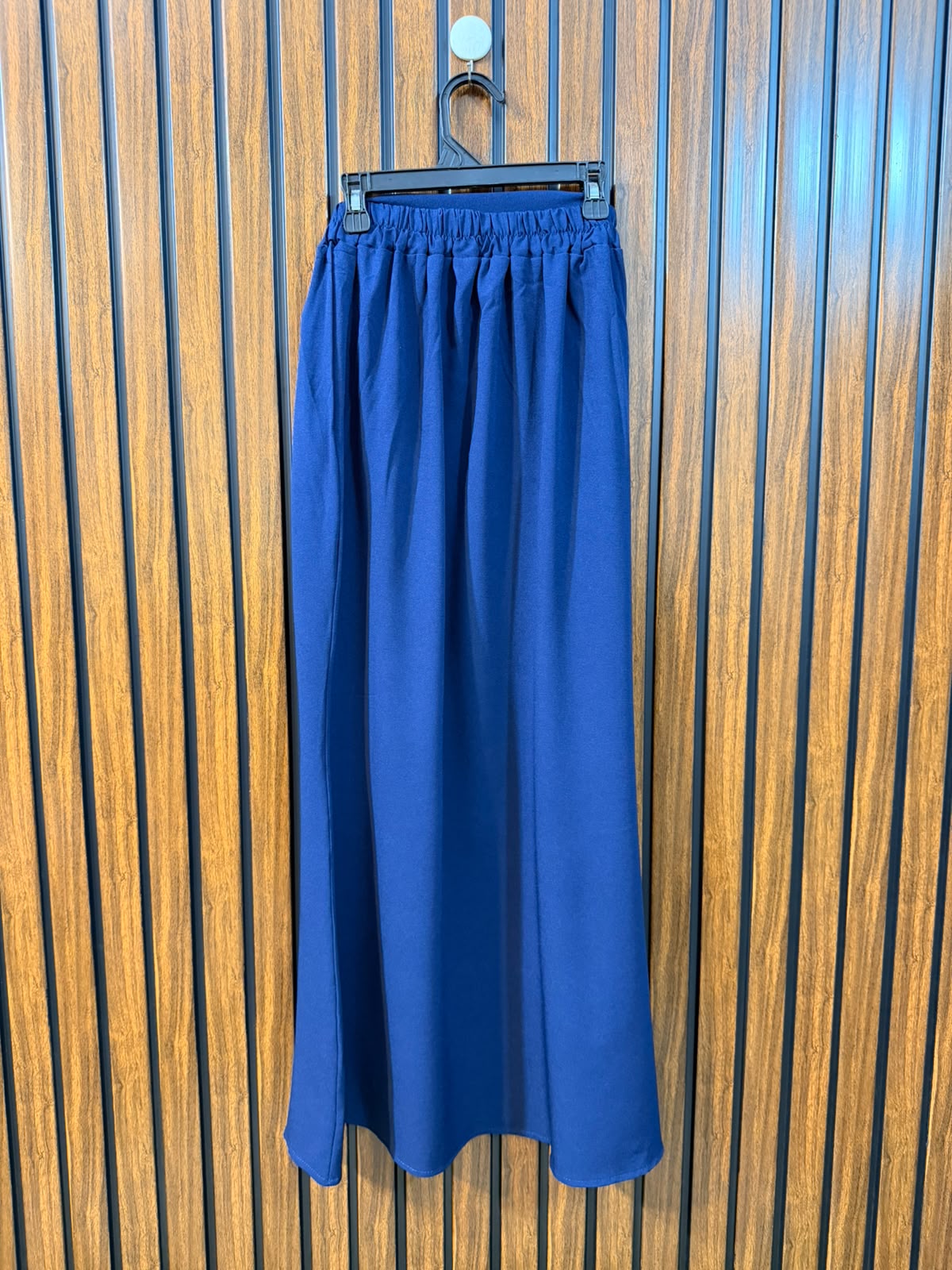 Waist 32  Length 36  Fabric Rayon Everyday Women's Skirt