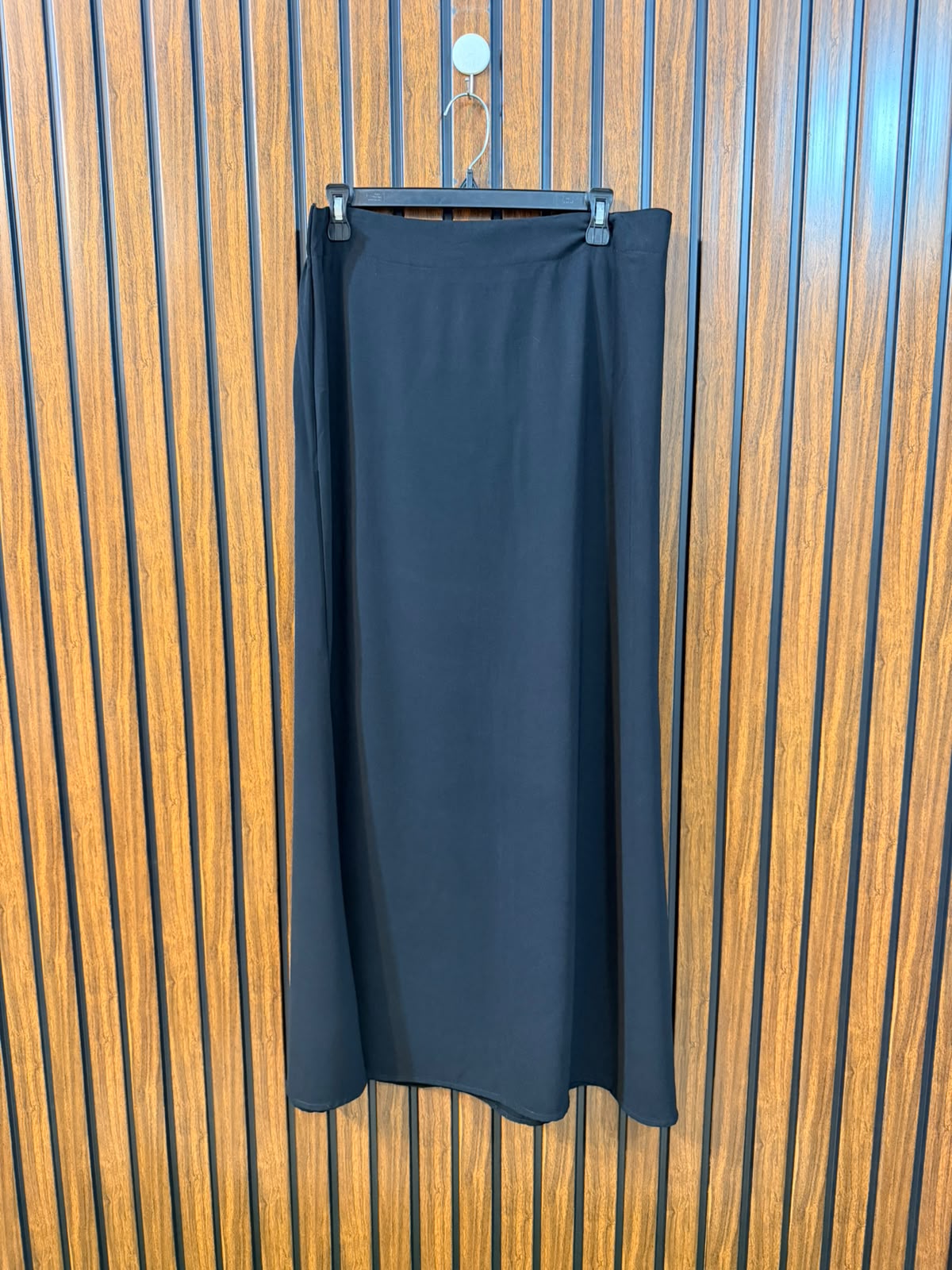 Waist 36  Length 39  Fabric Silk Western Ladies Skirt