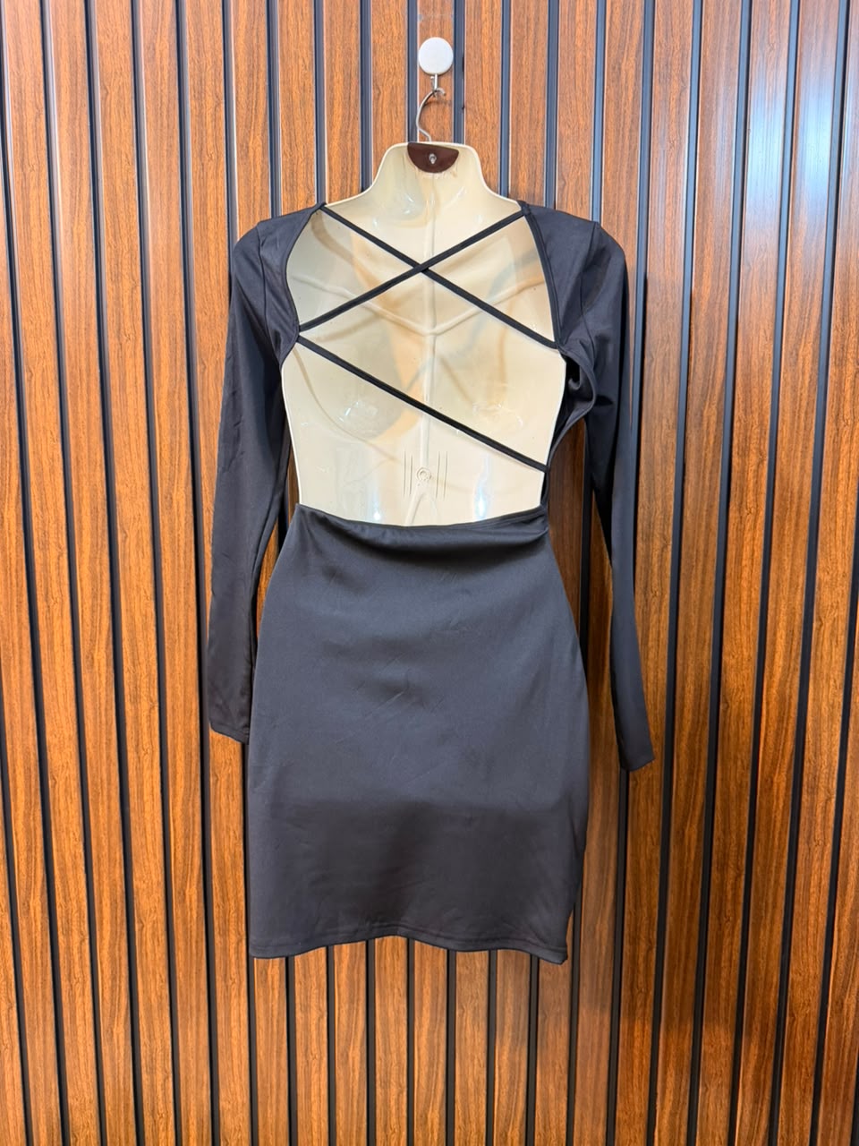 Chest 17  Length 29  Fabric Silk Jersey Beautiful Women's Mini Dress
